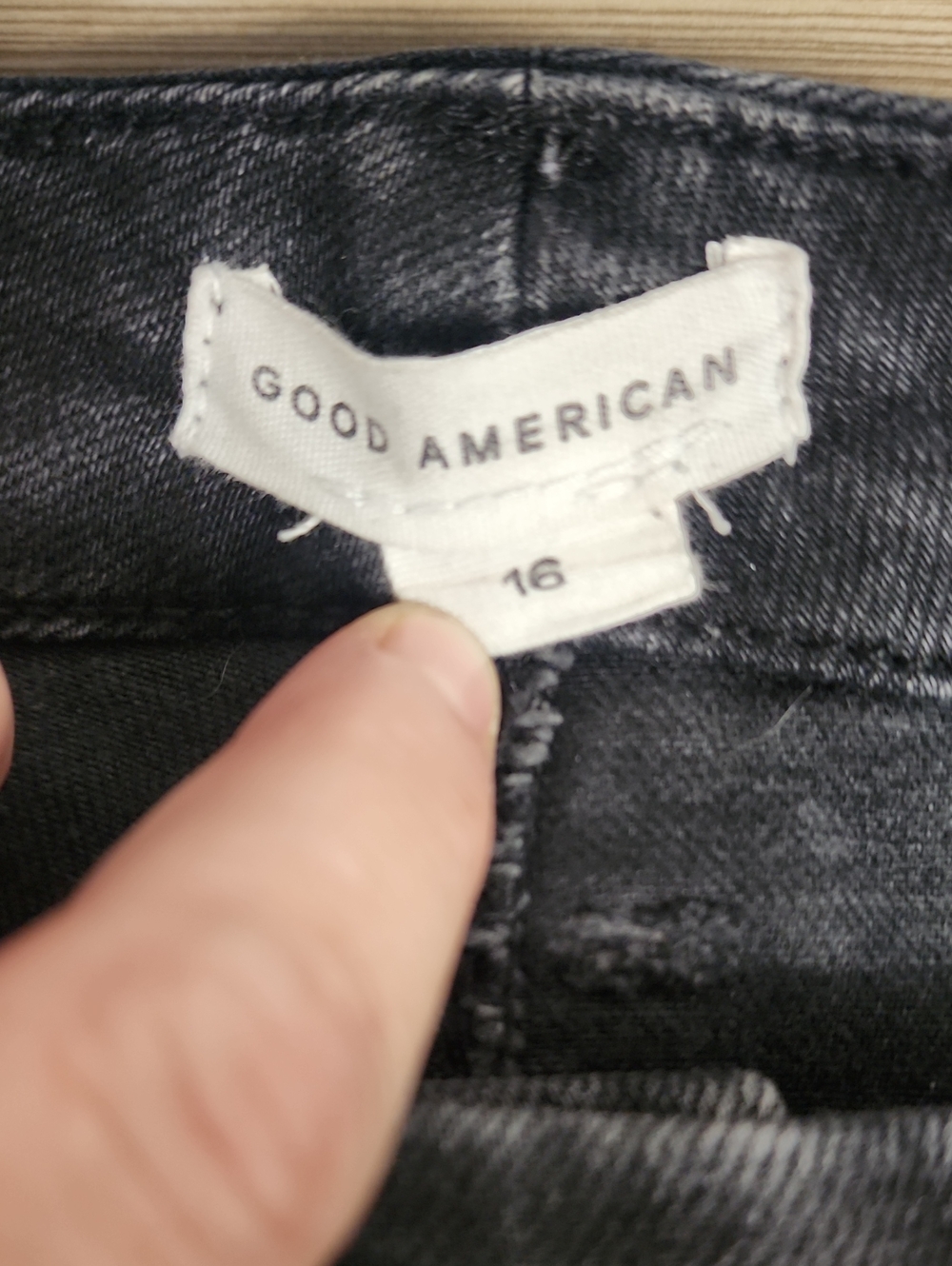 Good American Good Legs Black High Rise Straight Jeans Size 16 - Picture 6 of 8